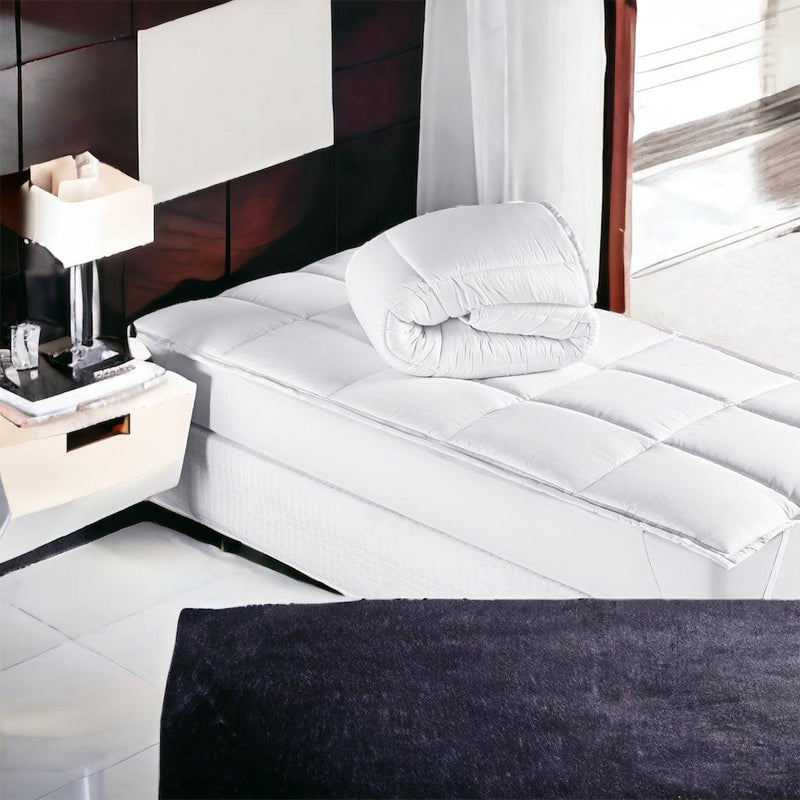 Pillow Top Ultra Confort™ -Proteção Elegante e Toque Aveludado.